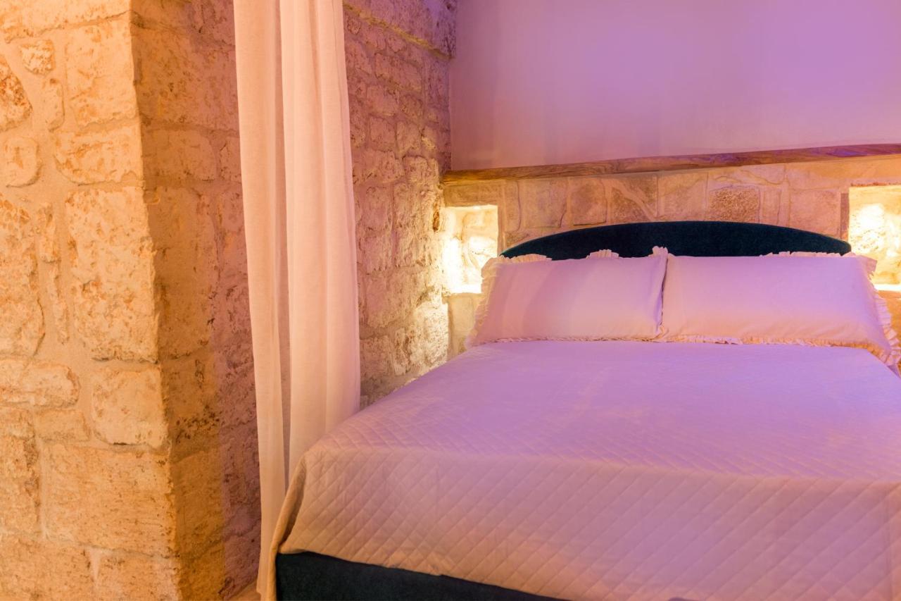 La Casedda - Apartment & Hydromassage Ceglie Messapica Bagian luar foto
